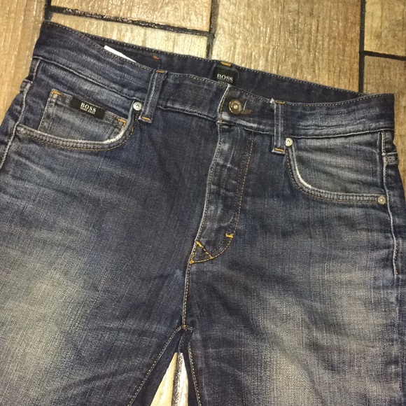 Hugo boss jeans size 30 length 32 - Picture 5 of 6